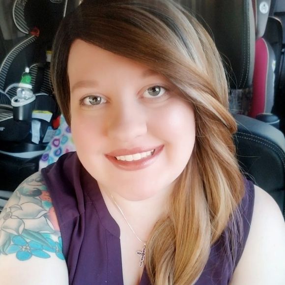 Meet your Posher, Chasity - Picture 2 of 2